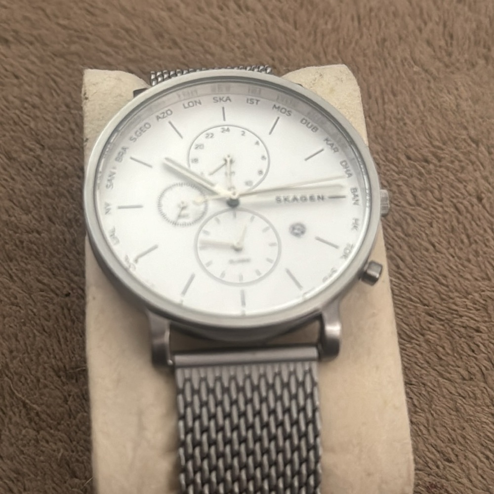 Skagen ladies stainless steel boyfriend watch - Picture 2 of 3
